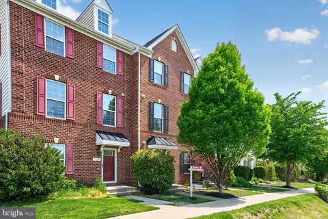 Exterior - 7827 Wormans Mill Rd, Frederick, MD 21701 photo 2 of 6