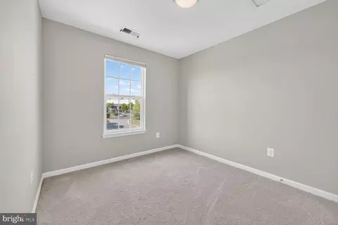 Bedroom - 7827 Wormans Mill Rd, Frederick, MD 21701 photo 2 of 2