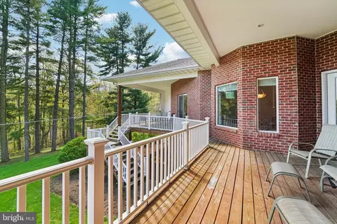 Exterior - 5447 Stone Rd, Frederick, MD 21703 photo 7 of 15