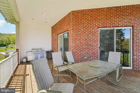 Exterior - 5447 Stone Rd, Frederick, MD 21703 photo 10 of 15