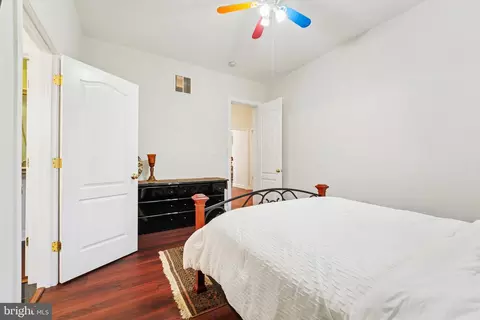 Bedroom - 5447 Stone Rd, Frederick, MD 21703 photo 6 of 9