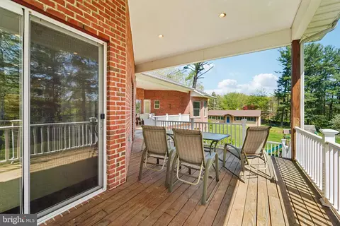 Exterior - 5447 Stone Rd, Frederick, MD 21703 photo 9 of 15