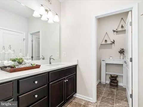 Entry Way - 822 Lindley Rd, Frederick, MD 21701 photo 10 of 11
