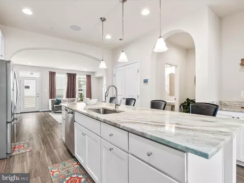 Kitchen - 822 Lindley Rd, Frederick, MD 21701 photo 5 of 6