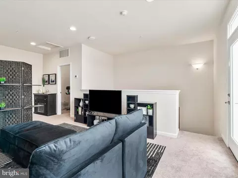 Entry Way - 822 Lindley Rd, Frederick, MD 21701 photo 11 of 11