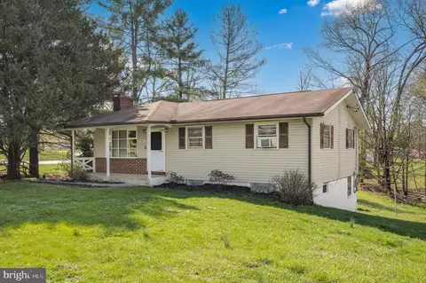 11623 Daysville Rd, Frederick, MD 21701