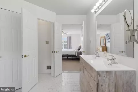 Entry Way - 6310 Remington Dr, Frederick, MD 21701 photo 5 of 6