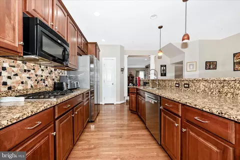 Kitchen - 9441 Dunraven St, Frederick, MD 21704 photo 4 of 6