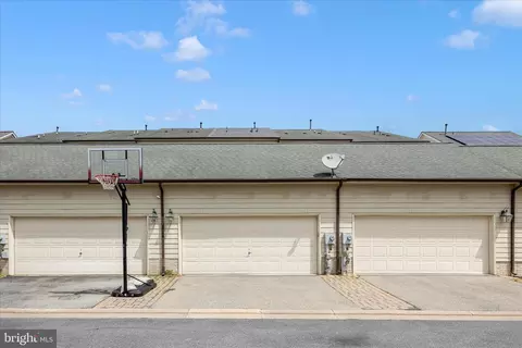 Exterior - 9441 Dunraven St, Frederick, MD 21704 photo 10 of 22