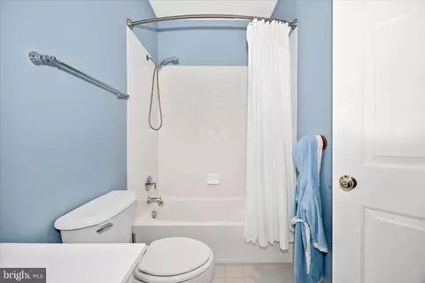 Bath - 9441 Dunraven St, Frederick, MD 21704 photo 4 of 4