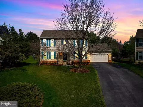 Exterior - 1027 Dulaney Mill Dr, Frederick, MD 21702 photo 2 of 14