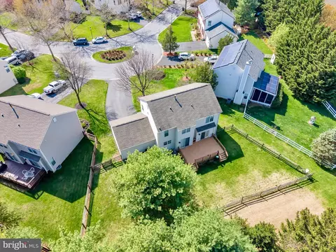 View/Area - 1027 Dulaney Mill Dr, Frederick, MD 21702 photo 5 of 11