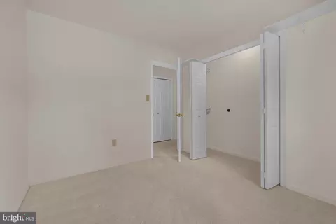 Bedroom - 1027 Dulaney Mill Dr, Frederick, MD 21702 photo 4 of 9