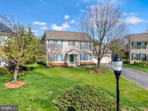 Exterior - 1027 Dulaney Mill Dr, Frederick, MD 21702 photo 3 of 14