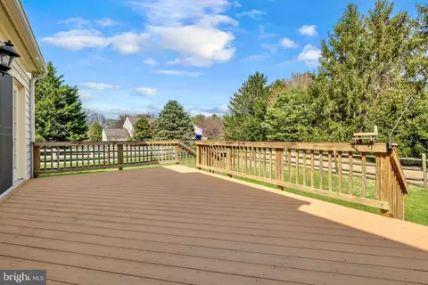Exterior - 1027 Dulaney Mill Dr, Frederick, MD 21702 photo 6 of 14