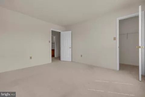 Bedroom - 1027 Dulaney Mill Dr, Frederick, MD 21702 photo 9 of 9