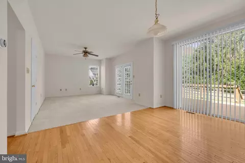 Living - 1027 Dulaney Mill Dr, Frederick, MD 21702 photo 7 of 10