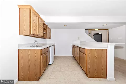 Kitchen - 100 Sunlight Dr, Frederick, MD 21702 photo 2 of 5