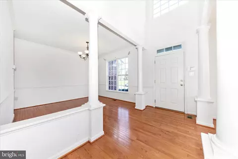 Entry Way - 100 Sunlight Dr, Frederick, MD 21702 photo 3 of 7