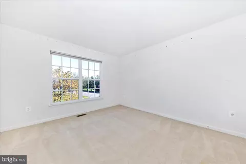 Bedroom - 100 Sunlight Dr, Frederick, MD 21702 photo 2 of 4