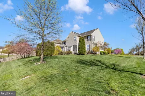 Exterior - 100 Sunlight Dr, Frederick, MD 21702 photo 6 of 8