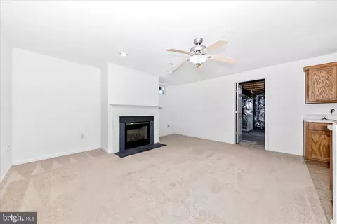 Living - 100 Sunlight Dr, Frederick, MD 21702 photo 11 of 11