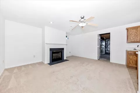 Living - 100 Sunlight Dr, Frederick, MD 21702 photo 6 of 11