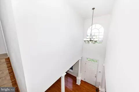 Entry Way - 100 Sunlight Dr, Frederick, MD 21702 photo 2 of 7