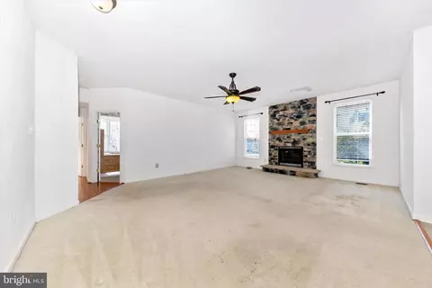 Living - 100 Sunlight Dr, Frederick, MD 21702 photo 3 of 11