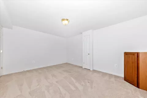 Bedroom - 100 Sunlight Dr, Frederick, MD 21702 photo 4 of 4