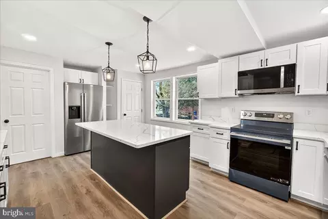 Kitchen - 629 Wilson Pl, Frederick, MD 21702 photo 4 of 4