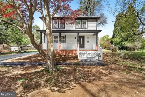 Exterior - 629 Wilson Pl, Frederick, MD 21702 photo 1 of 15