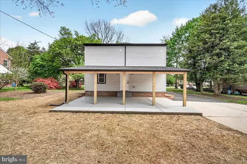 Exterior - 629 Wilson Pl, Frederick, MD 21702 photo 8 of 15