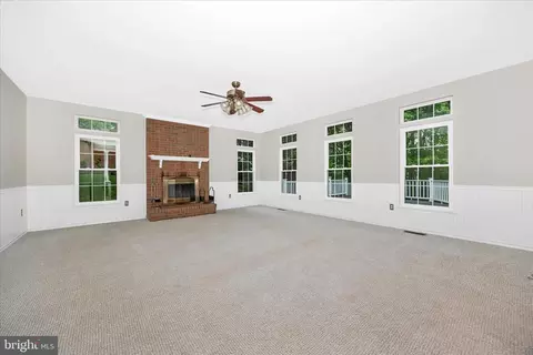 Living - 6463 Forest Hills Ct, Frederick, MD 21701 photo 3 of 5