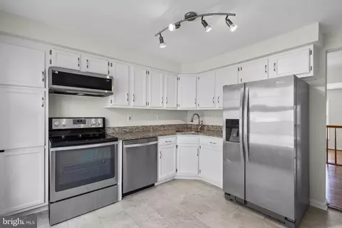 Kitchen - 8037 Waterview Ct, Frederick, MD 21701 photo 1 of 2