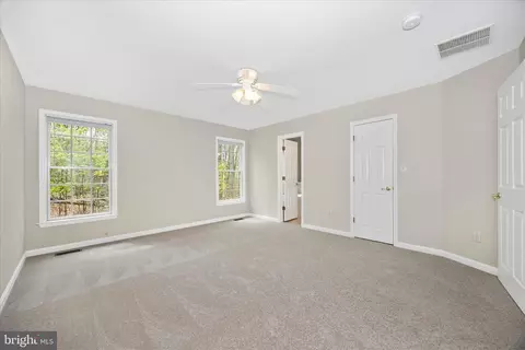 Bedroom - 10393 Liberty Rd, Frederick, MD 21701 photo 4 of 6