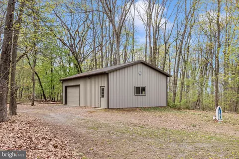 Exterior - 10393 Liberty Rd, Frederick, MD 21701 photo 1 of 5