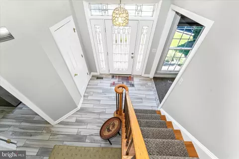 Entry Way - 1033 Bexhill Dr, Frederick, MD 21702 photo 4 of 4