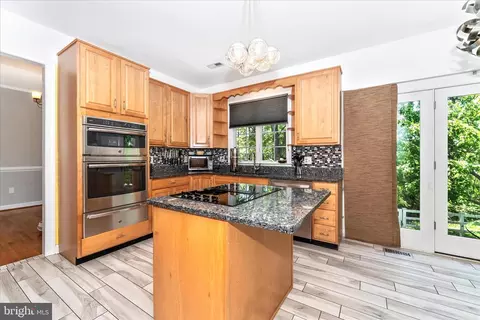 Kitchen - 1033 Bexhill Dr, Frederick, MD 21702 photo 1 of 6