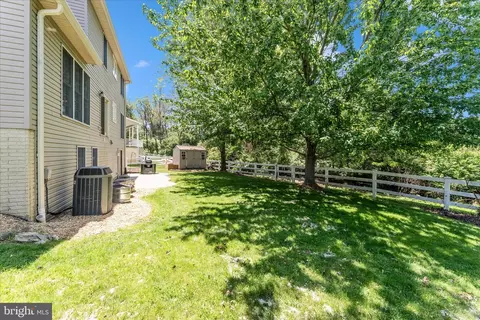 Exterior - 1033 Bexhill Dr, Frederick, MD 21702 photo 7 of 9