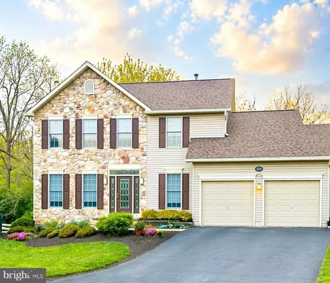 1033 Bexhill Dr, Frederick, MD 21702