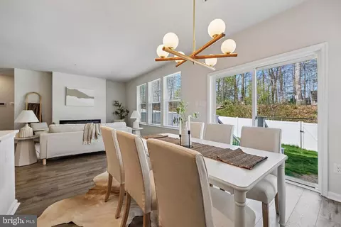 Dining - 5812 Haller Pl, Frederick, MD 21704 photo 2 of 3