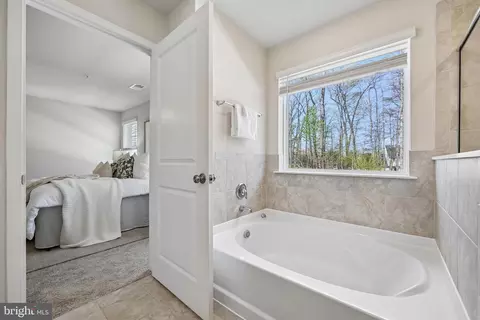 Entry Way - 5812 Haller Pl, Frederick, MD 21704 photo 24 of 37