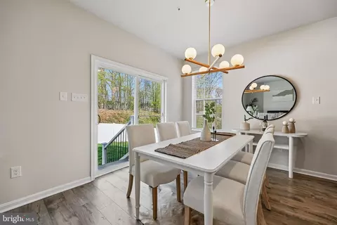 Dining - 5812 Haller Pl, Frederick, MD 21704 photo 3 of 3