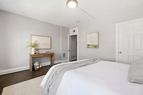 Bedroom - 316 E 3rd St E, Frederick, MD 21701 photo 3 of 6
