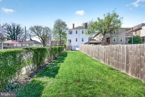 Exterior - 301 W 7th St, Frederick, MD 21701 photo 3 of 9