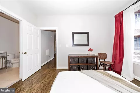 Bedroom - 35 E All Saints St #114, Frederick, MD 21701 photo 3 of 5
