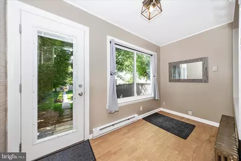 Entry Way - 209 Monroe Ave, Frederick, MD 21701 photo 5 of 10