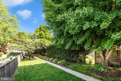 Exterior - 209 Monroe Ave, Frederick, MD 21701 photo 5 of 10