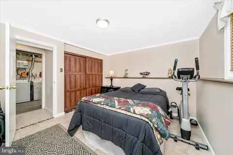 Bedroom - 5696 Pebble Dr, Frederick, MD 21703 photo 5 of 5